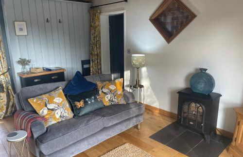 The Tack Room Cottage - Sleeps 4, Garden & Parking - Foto 15