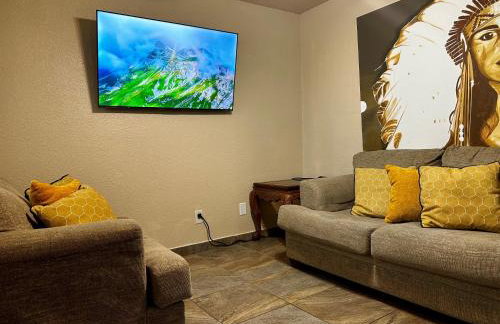 The Rustic @ Paseo de Encinal Drive - Foto 36