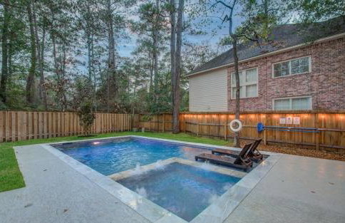 Luxury Mansion Dream Home - 6 Bed Pool Grill - Photo 37