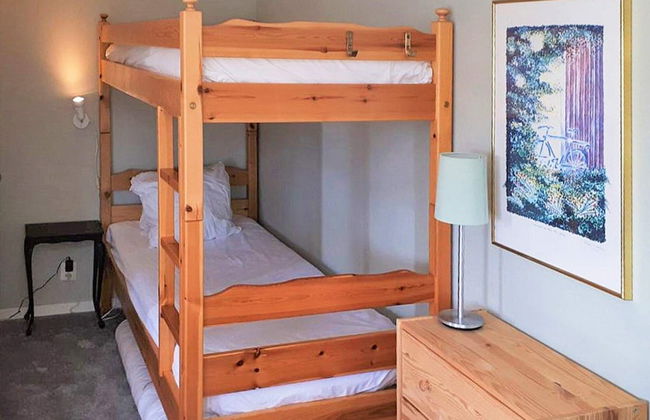 4 Person Holiday Home in Grums - Foto 2