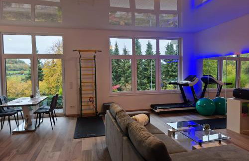 Moderne Ferienwohnung in ruhiger Lage mit Fitnessgeräte - Foto 6