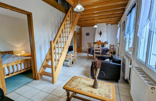 Gîte Confortable en Pleine Nature avec Cheminée et Accès Direct aux Sentiers, Proche Gérardmer et Lac - FR-1-589-124 - Photo 15