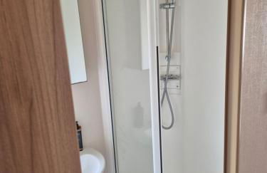 Riverside Caravan Hire, Haven Kent Coast - Photo 8