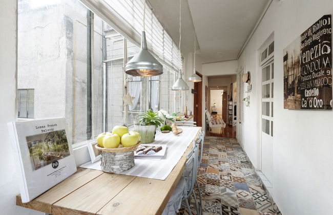 Lomas French Balcony - Foto 32