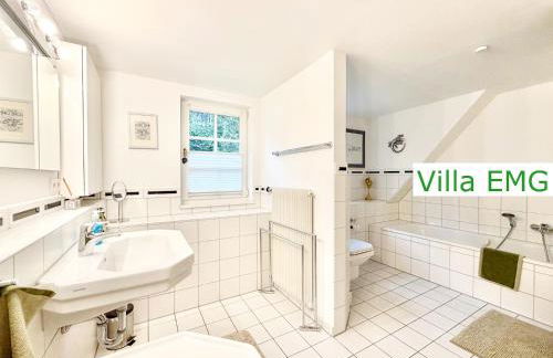 Villa EMG Ferienhaus in Alleinlage mit Privatsee Jacuzzi und Sauna für bis zu 22 Personen bei Osnabrück - Foto 38