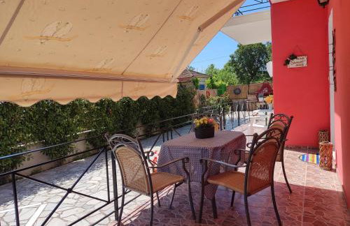 DIMITRIS EYRIAKIS COTTAGE - Photo 31