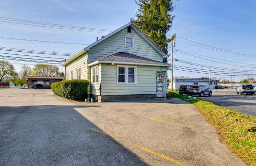 Less Than 2 Mi to SUNY Cortland Unit with Private Parking - Photo 20