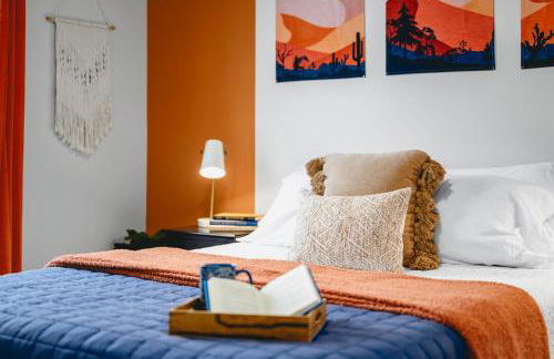 NEW Great Escape 404 2BR Condo Near Downtown and Bay - Photo 1