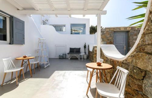 Mykonos Supreme Comfort Suites & Villas - Photo 86