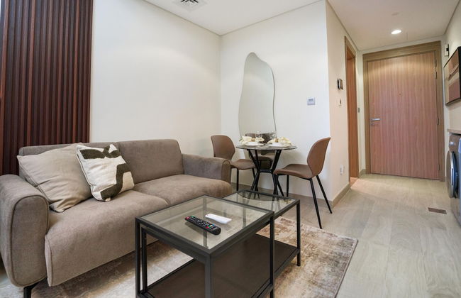 Easygo- STU in Lavish com Azizi Riv9,08 - Photo 4