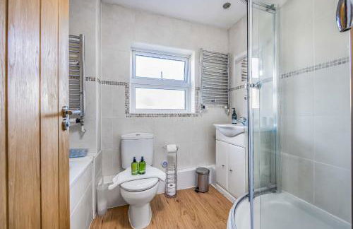 Gorgeous Bosham Family Home w Garden - Pass the Keys - Foto 33