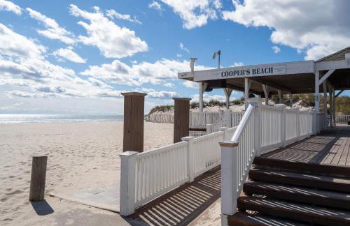 Classic Southampton Home: 5BR, Pool,Jacuzzi, Cooper's Beach - Foto 23