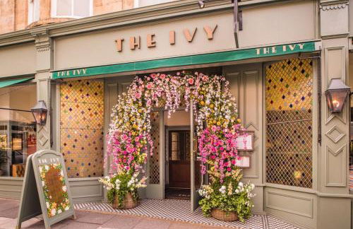 3 Bed Countryside Cottage in Harrogate with free parking and strong wifi - Photo 39