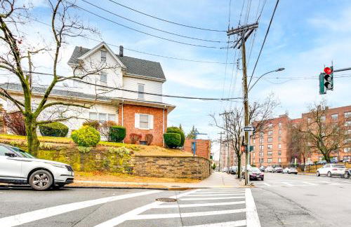 Centrally Located and Pet Friendly Yonkers Studio! - Foto 24