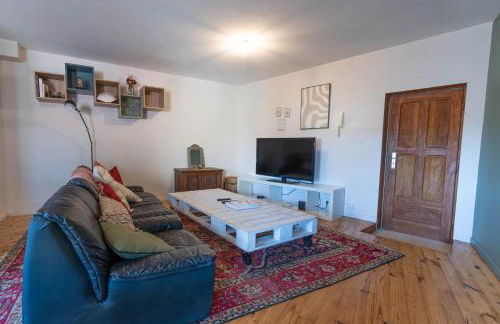 T2 chaleureux au coeur des vignes -vue place de Condrieu-long séjour possible - Foto 16