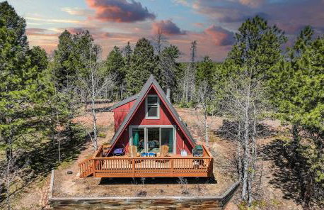 Slope Summit Rustic A-Frame Cabin w Scenic Views - Photo 1