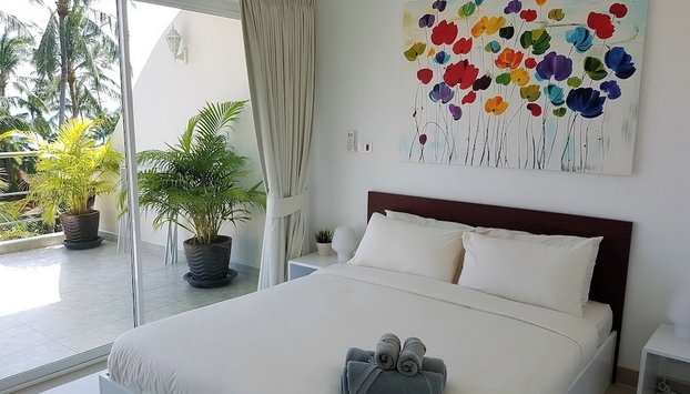 Beachside 3-bedroom Townhouse w Private Pool at 70 Meters From Beach - Photo 3, Chambre