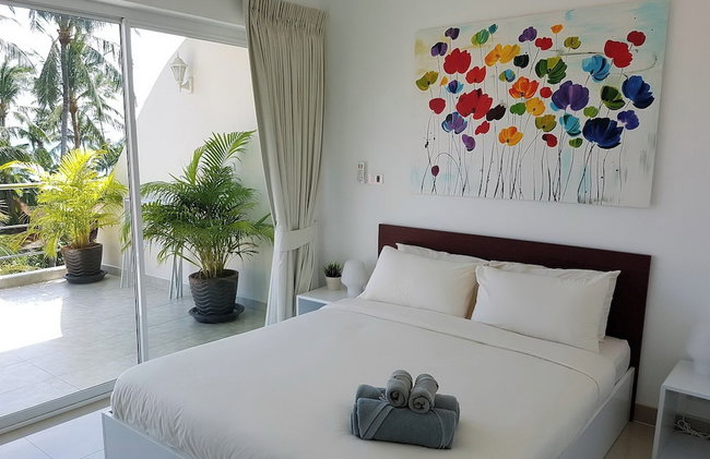 Beachside 3-bedroom Townhouse w Private Pool at 70 Meters From Beach - Photo 3