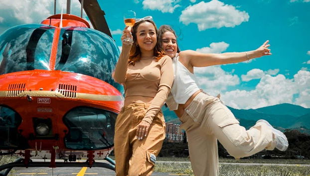 Private Helicopter Ride over Medellín - Foto 4