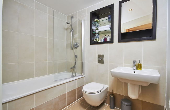 Modern Deluxe Leeds City Apt Balcony View - Foto 12