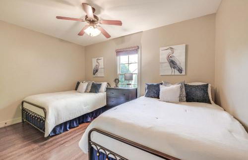 Balcony and Community Perks Lake Martin Condo! - Foto 12