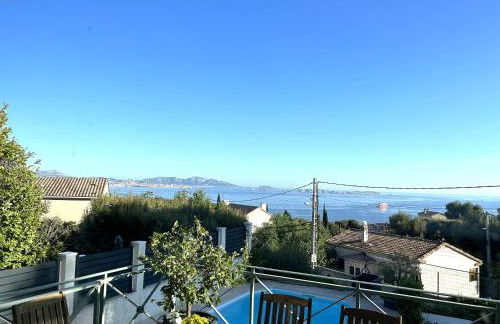 maison entièrement climatisée vue d'exception mer et rade de Marseille avec piscine 8 personnes - Foto 11