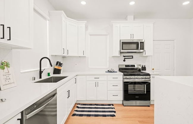 Cozy Retreat Near Downtown Perfect for Families - Foto 28