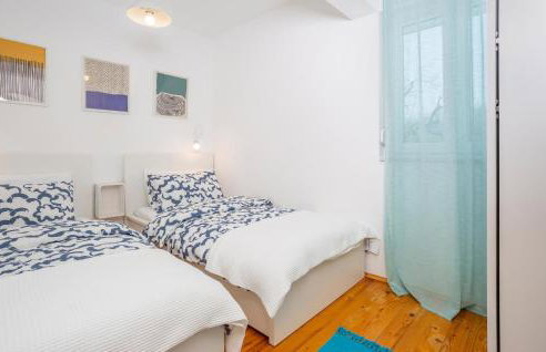 3 Bedroom Amazing Home In Malinska - Foto 24