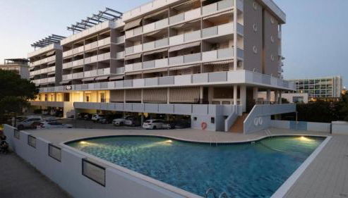 Lovely Holiday Apartment With sea View - Photo 3