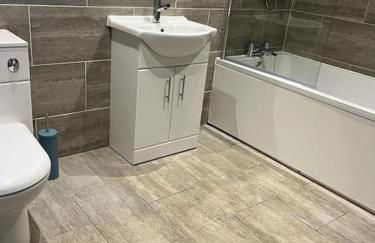 Albert House - Photo 20