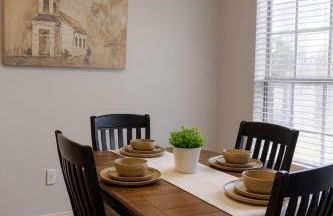 Cozy House in Mayberry - Photo 6