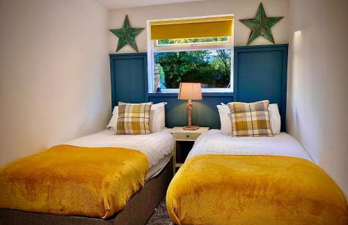 Beautiful Hot tub Suite in St Annes - Photo 13