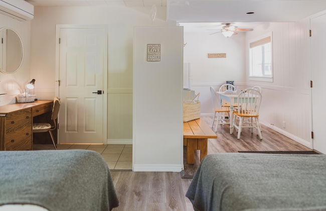 Barefoot Villas Room 1 Redwood - Photo 6