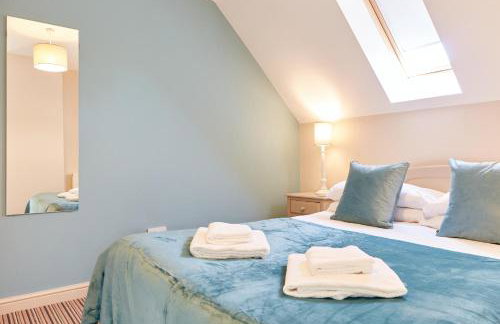 Finest Retreats - Meadow View - Photo 18