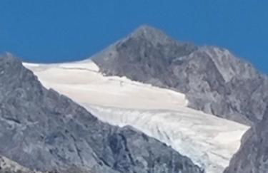 PUY SAINT VINCENT APPARTEMENT T2 BALCON SUPER PANORAMA AVEC PARKING PRIVE COUVERT et PISCINE L'ETE - Foto 53