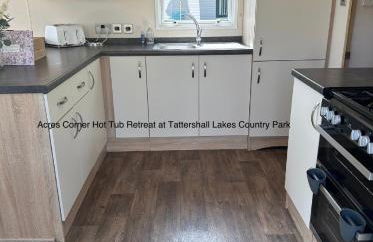 Acres Corner Retreat Inc Hot tub at Tattershall Lakes Country Park - Foto 58