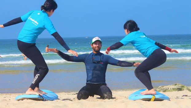 Curso de surf en Matosinhos - Foto 3