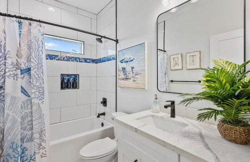 Laguna Villa: The Ultimate Beachfront Mega-Retreat: 9BR, Sleep 32 - Foto 74