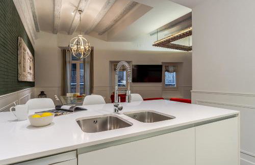 Enjoybcn Tallers Apartment - Photo 16