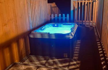 The Beehive -Stunning Views - Hot Tub - Romantic - Foto 10