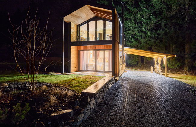 Luxe Timber Lodge & Yoga Loft - Photo 35