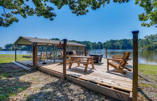 Waterfront Busters Place on Hickory with Fire Pit - Foto 2