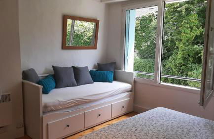 Gîte Déco terrasse ensoleillée et Wi-Fi - Foto 10