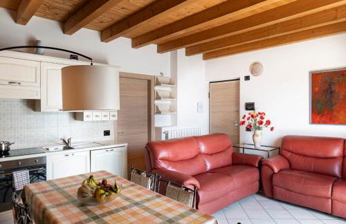 EnjoyIseoLake - La Villetta - Casa vacanze perfetta con giardino, vista lago e piscina - Photo 7