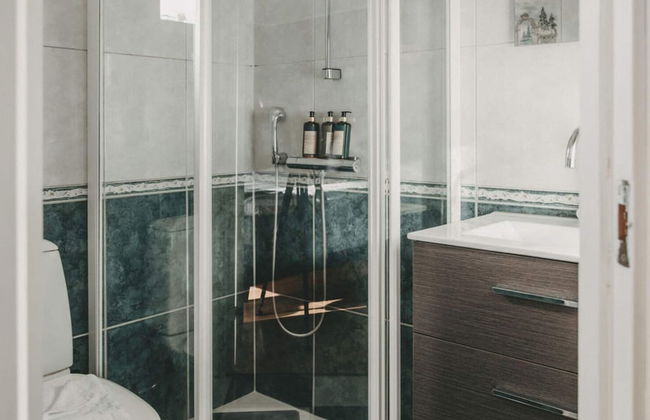 Lively Vacation Home With Free Breakfast - Foto 10