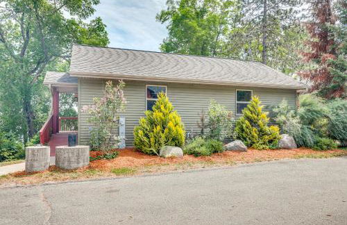 Pet-Friendly Wisconsin Cabin on Lake with Fire Pit! - Foto 28