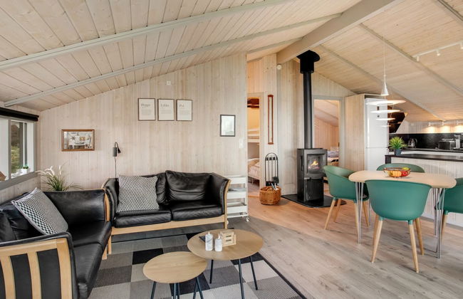 "Holmwith" - 50m from the sea - Foto 7