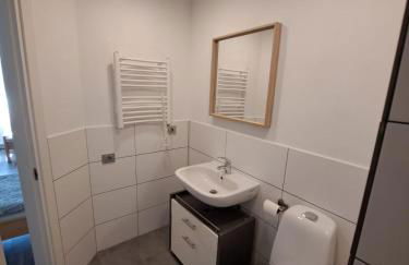 Monteurzimmer - Ferien Wohnungen Leipzig - Sandersdorf-Brehna - Foto 3