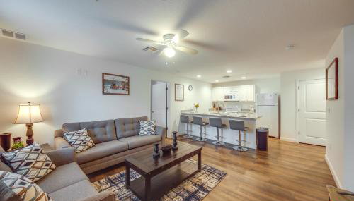 LaBelle Apartment, Close to Parks! - Foto 5