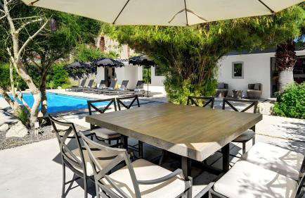 Modern Oasis w/ Pool, Patio Lounge, & Mountain Views Palo Verde by Avantstay - Foto 5